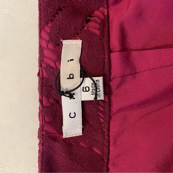 CAbi style 922 Frolic plum lace pencil skirt exposed back zipper - Picture 4 of 9